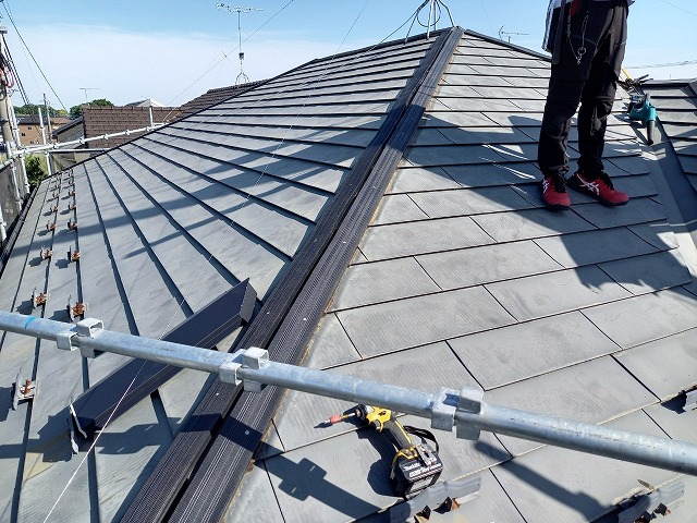 樹脂製貫板エコランバーの設置